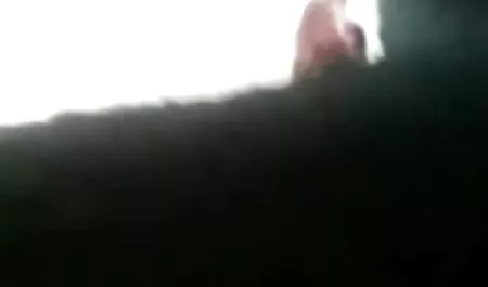 गोरा अपने दोस्त के जूते, पैर और चूत चाटता है सेक्सी वीडियो हिंदी मूवी