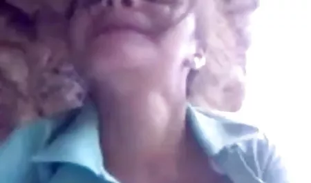 साइकिल पर काली लड़की ने यह दिखाने का फैसला किया कि वह कैसे सेक्स से प्यार करती है हिंदी सेक्सी फुल मूवी एचडी में और कितनी सेक्सी है। एक काली महिला एक सदस्य के साथ मज़े करती है, और उसके मालिक विशेष आनंद के साथ एक वीडियो शूट करते हैं